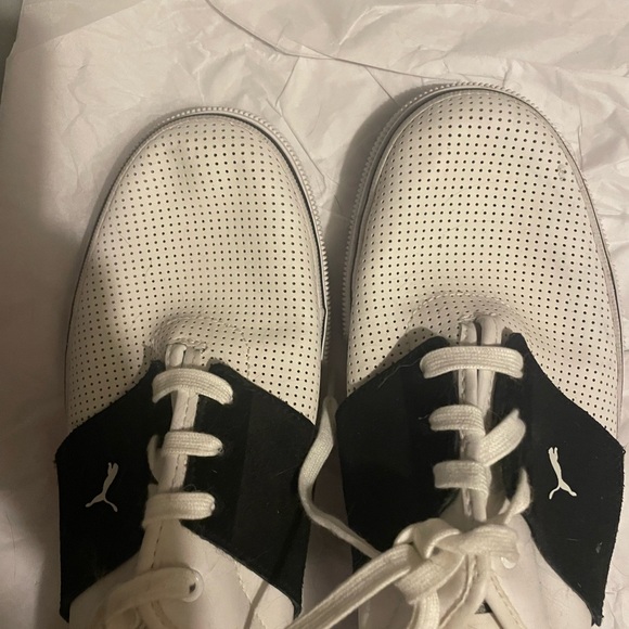 Men’s Puma, Size 10, White and Navy blue, gently used - Picture 3 of 3